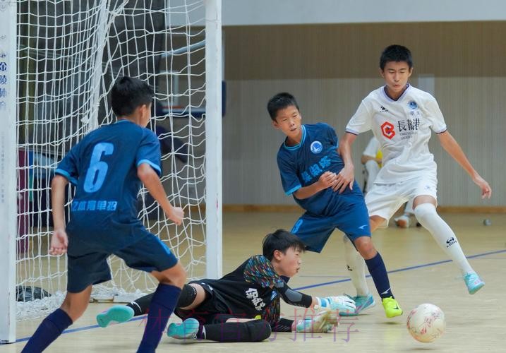 深圳碧波联翠实斩获2025全国五人制足球青少年锦标赛(男子U13)冠军 深圳碧波联翠实斩获2025全国五人制足球青少年锦标赛(男子U13)冠军